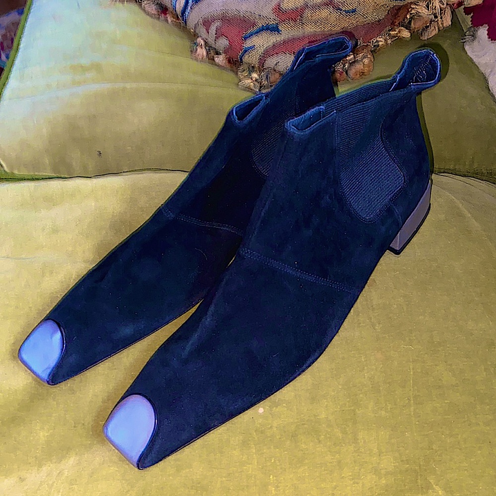 Charles Jordan, Paris.   Elegant evening ankle boot